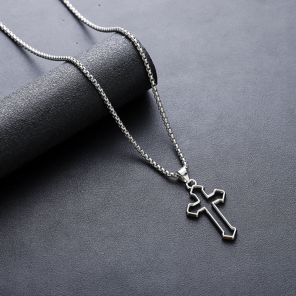 Cruisa Necklace