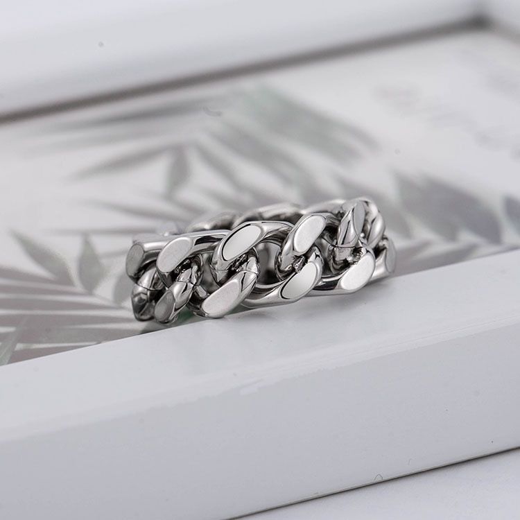 Cuban ring