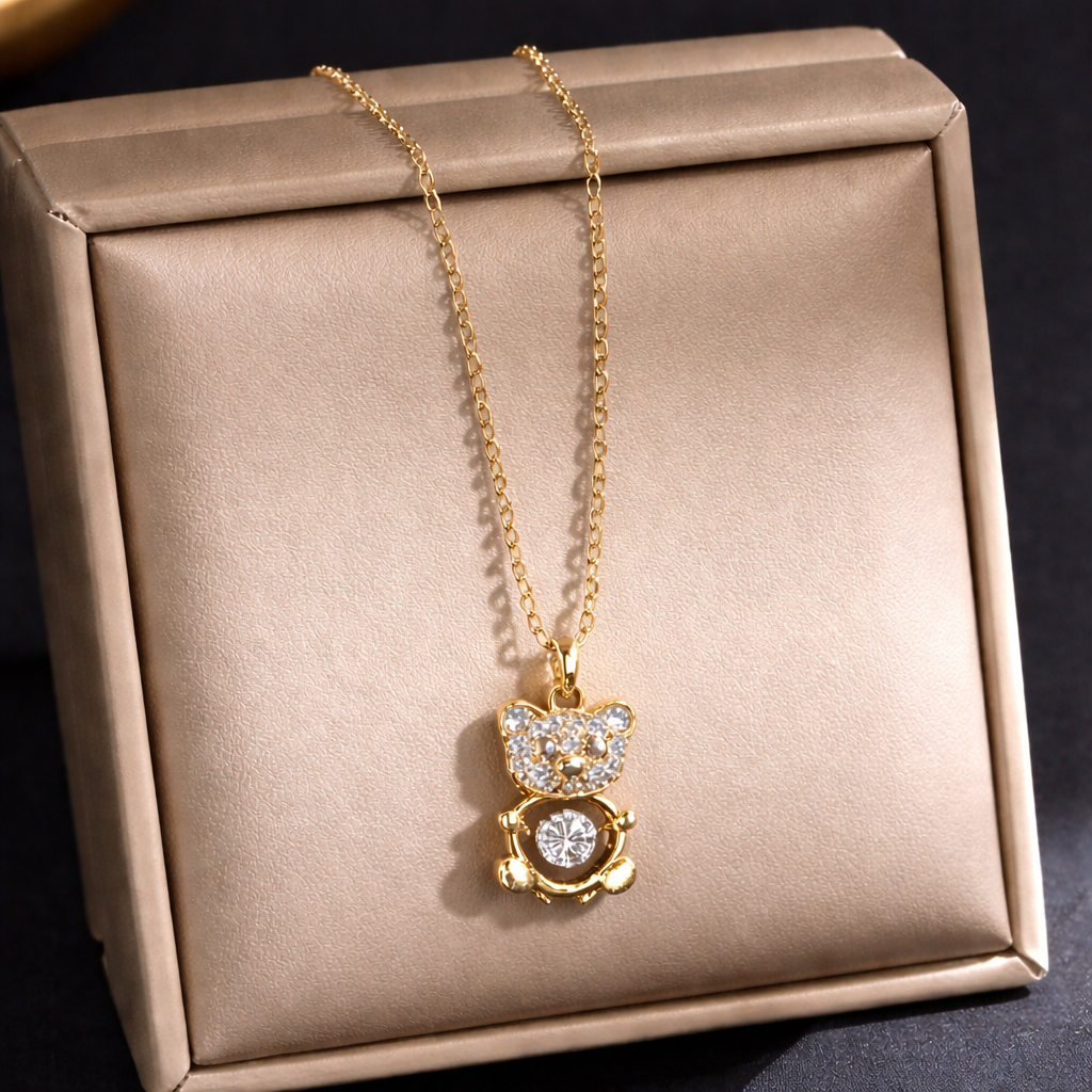 Teddy necklace