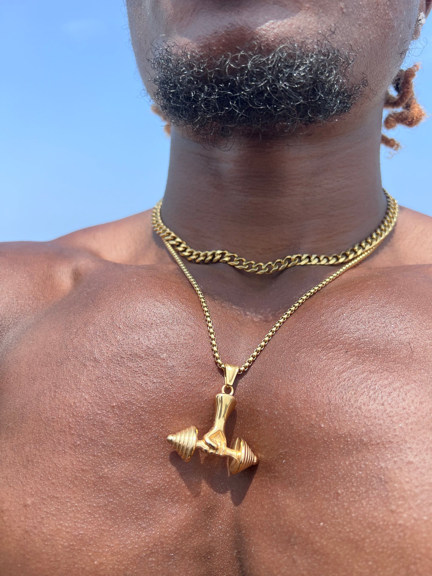 Dumbbell pendant
