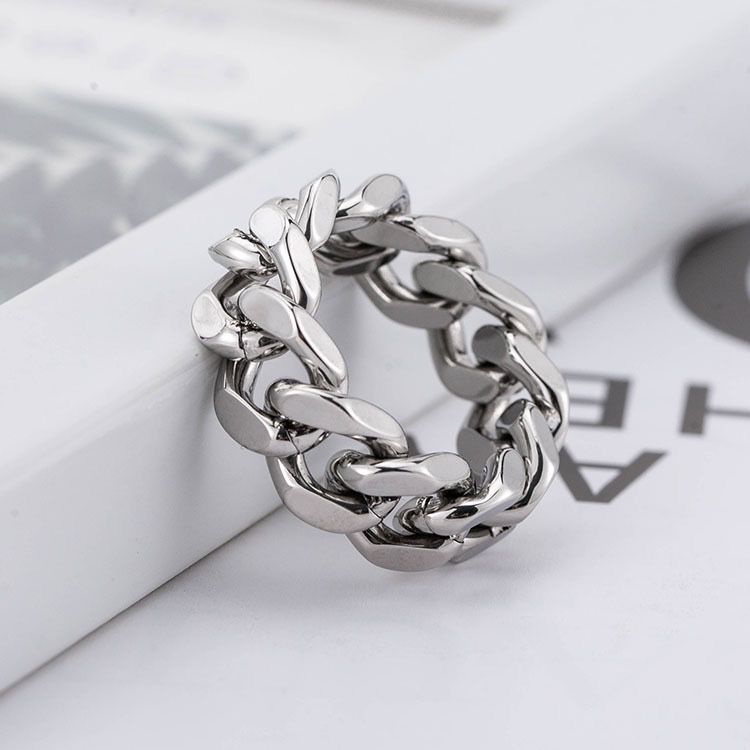 Cuban ring