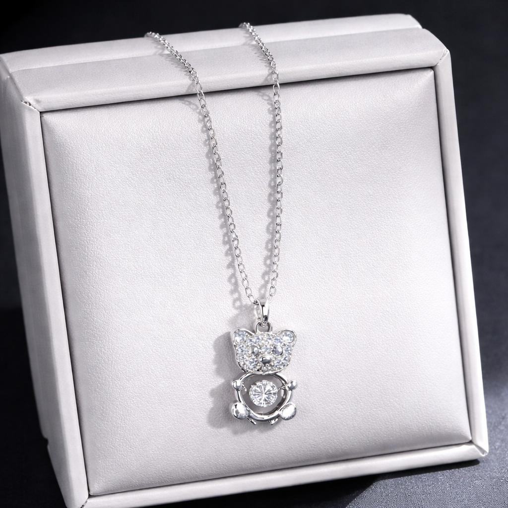 Teddy necklace
