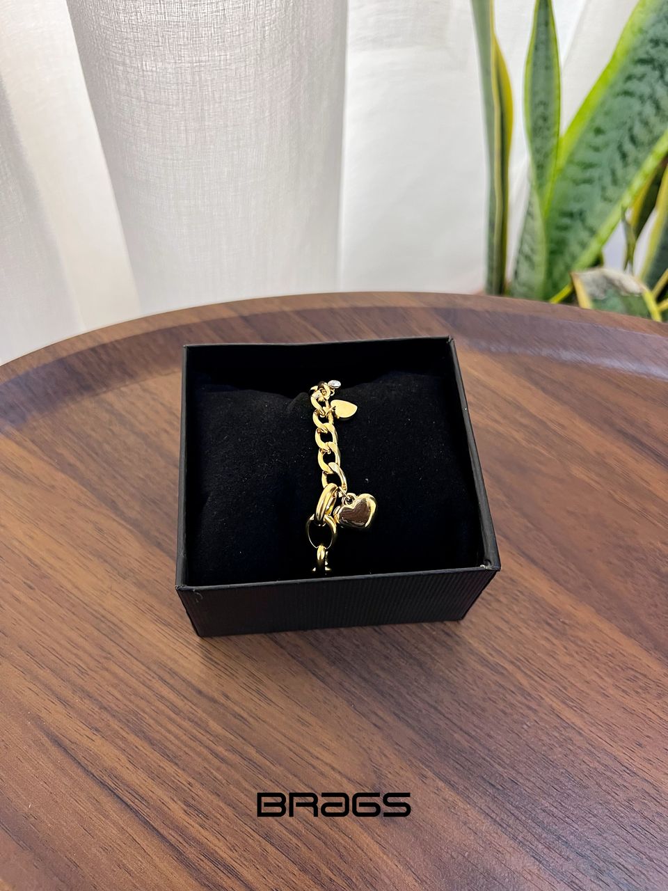 Elara Heart bracelet