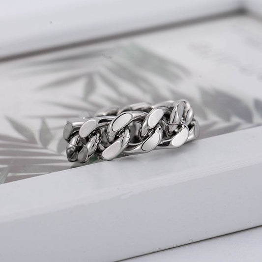 Cuban ring