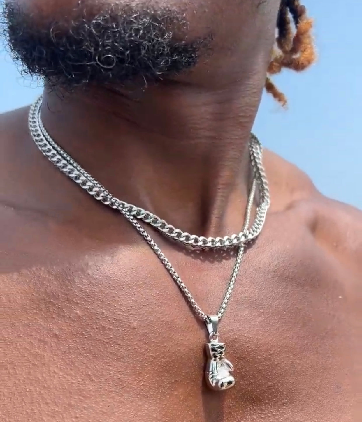 Tyson Pendant