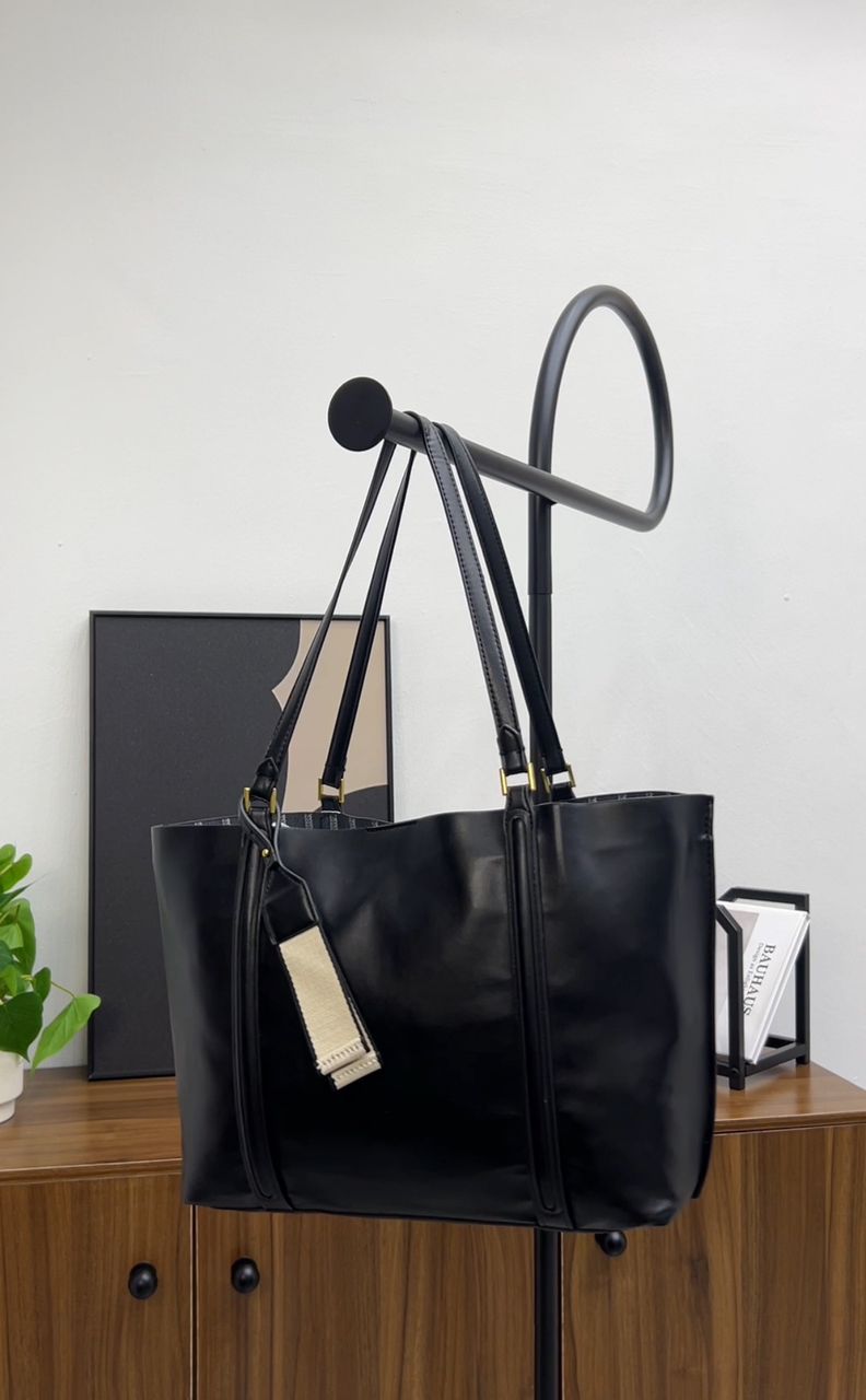Huda Bag