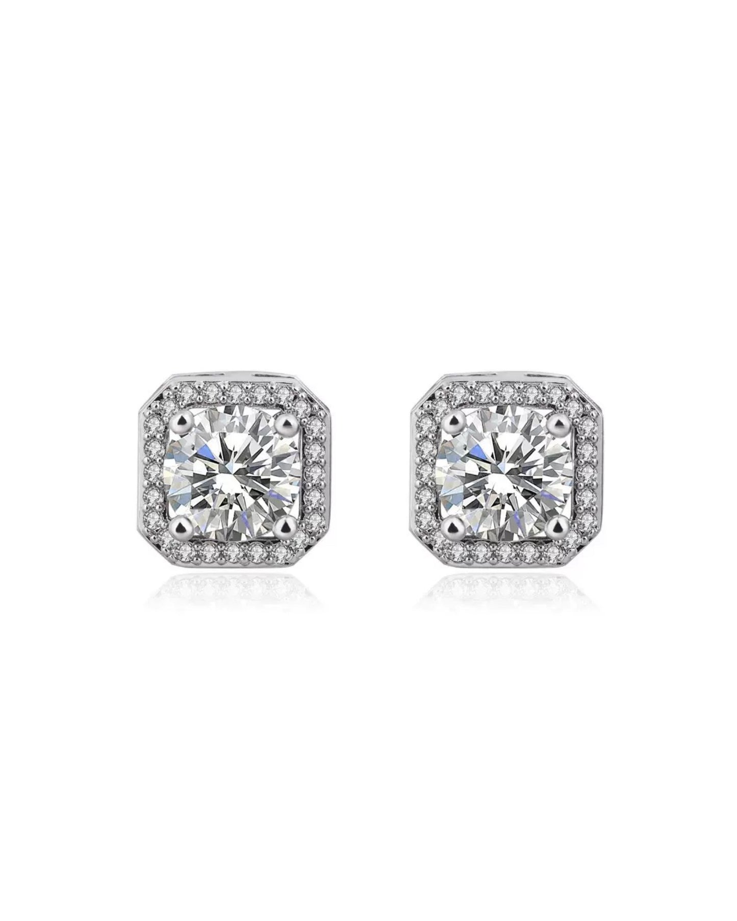 Brags Moissanite Hallo Cushion