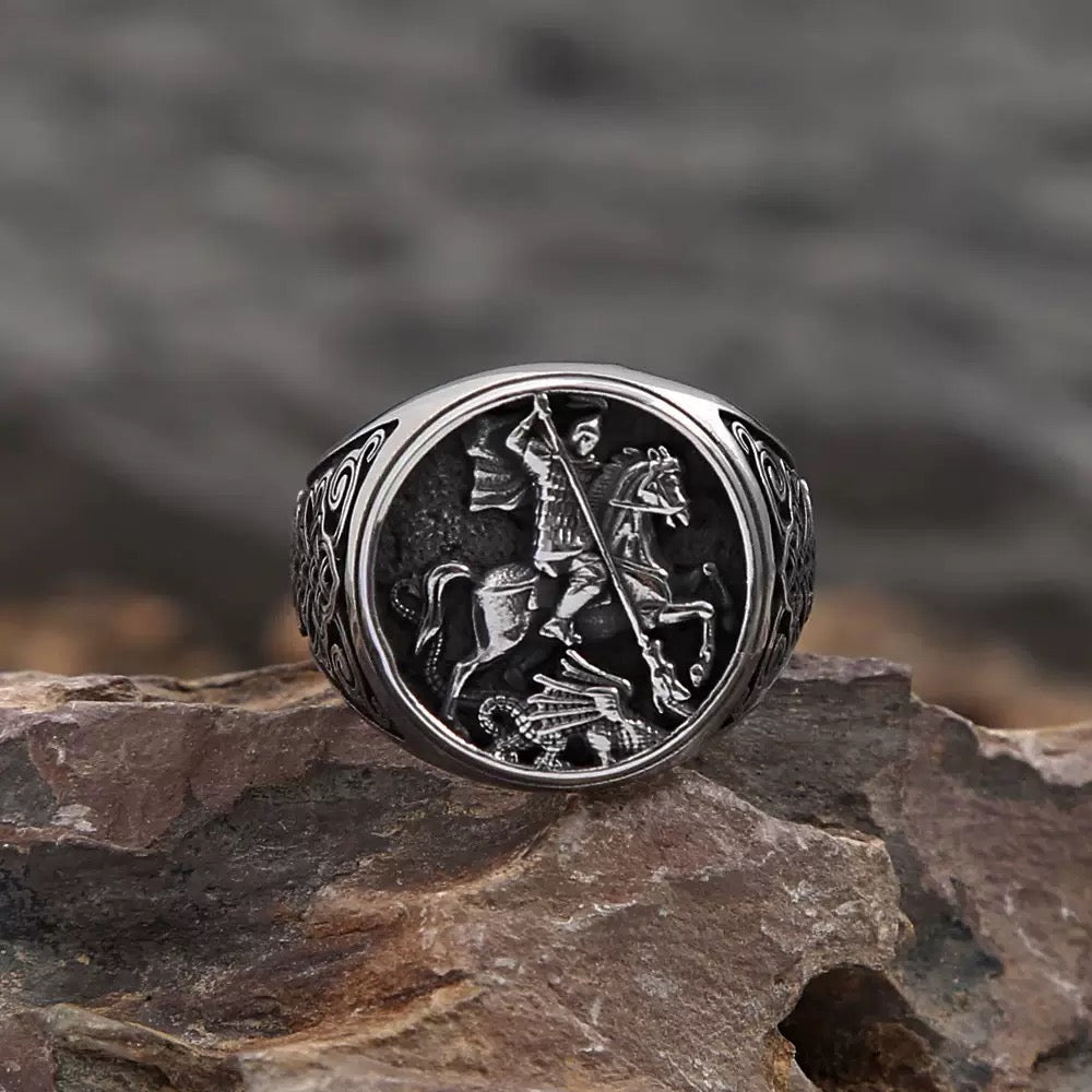 Urse Ring