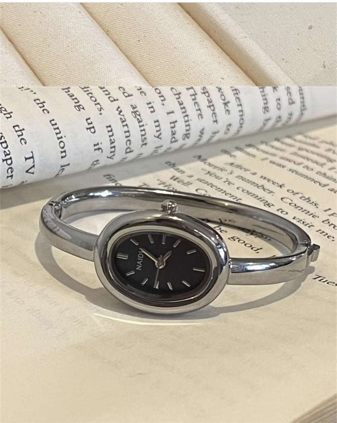 Kina Bangle watch