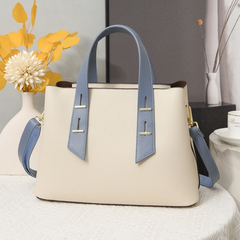 ALOURA BAG