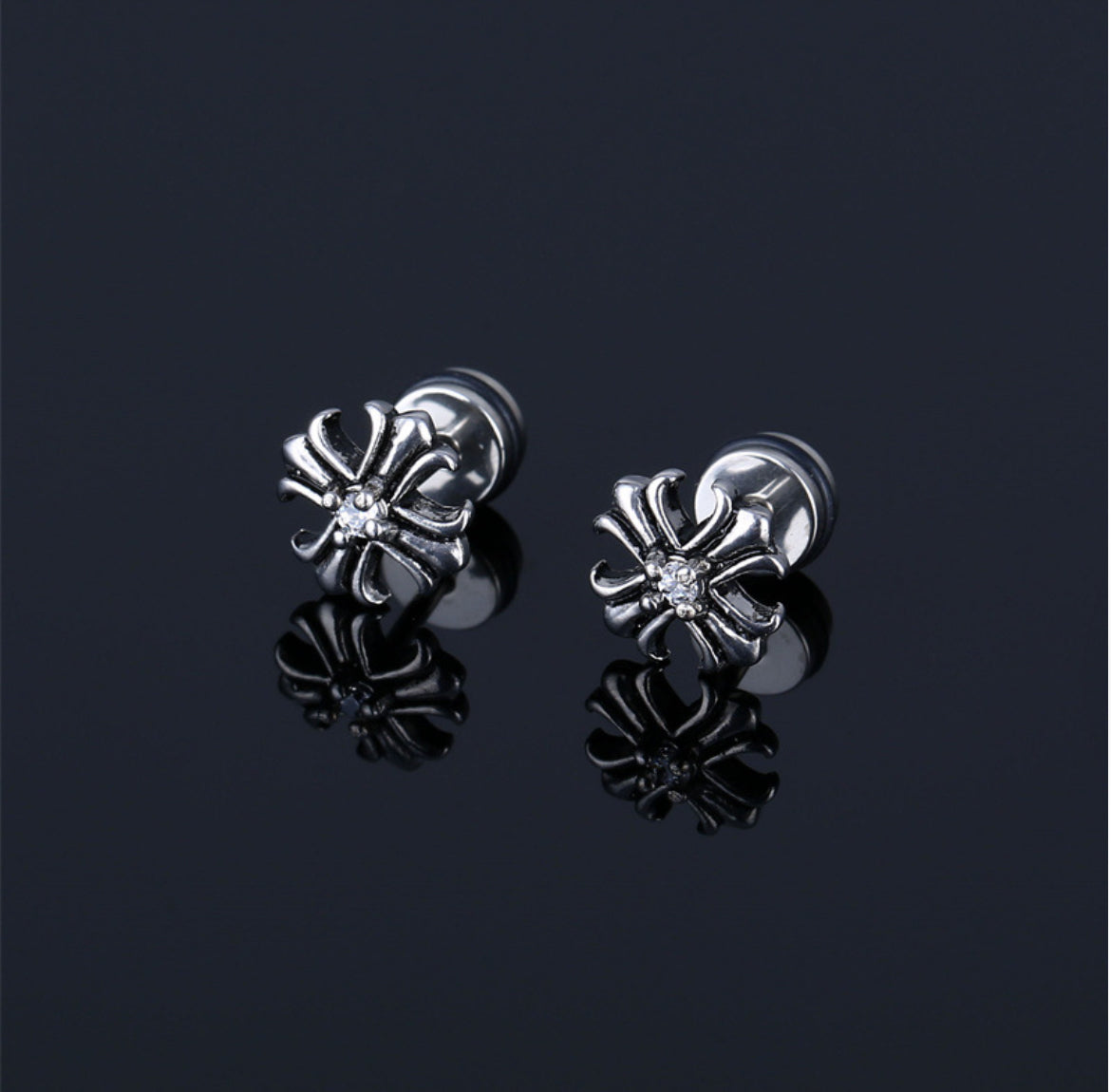 Rin single stud earring