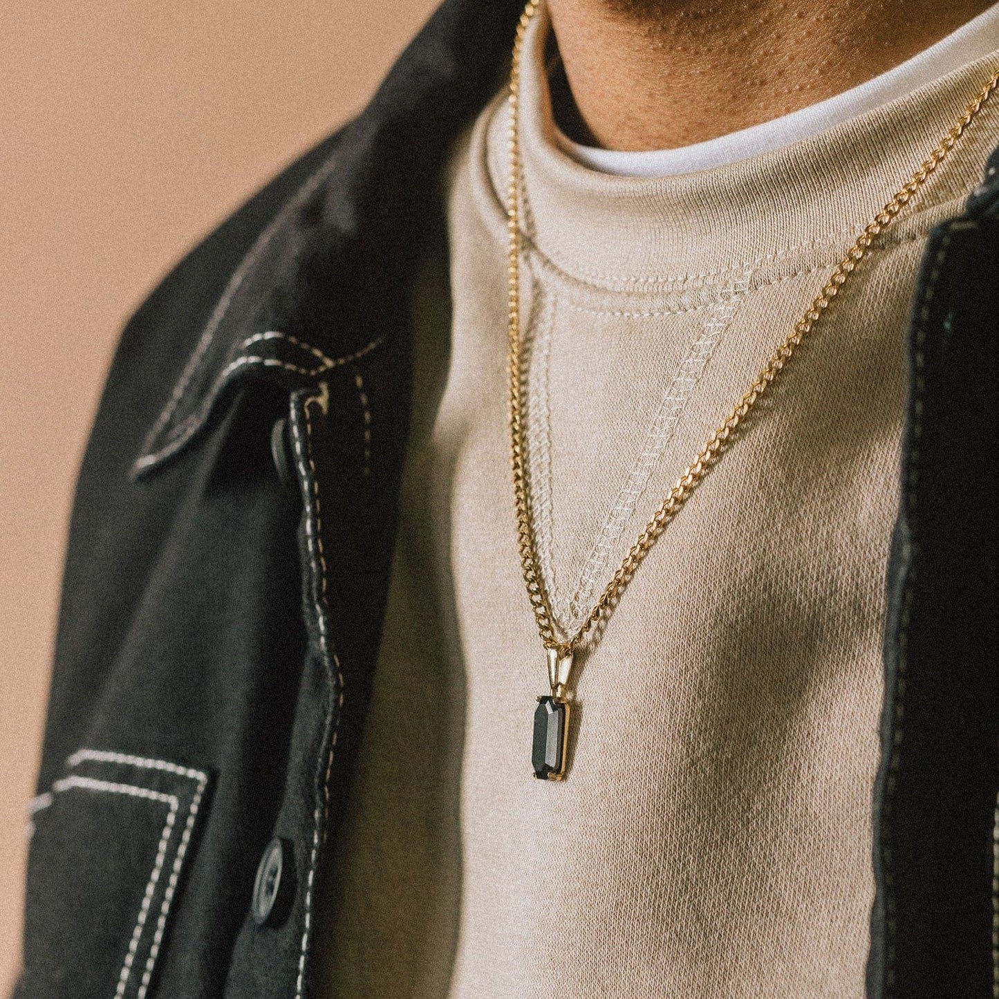 Axis Necklace