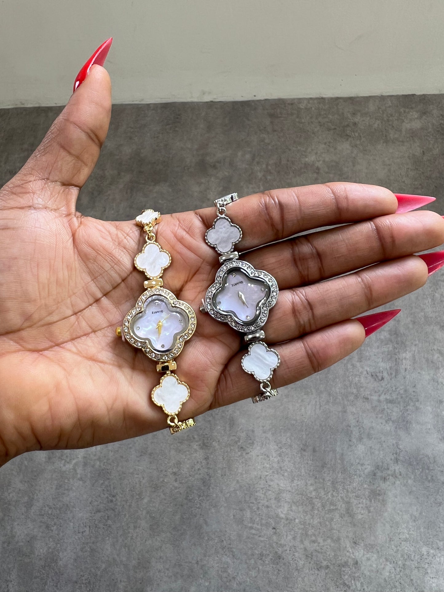 Chic vintage watch bracelet