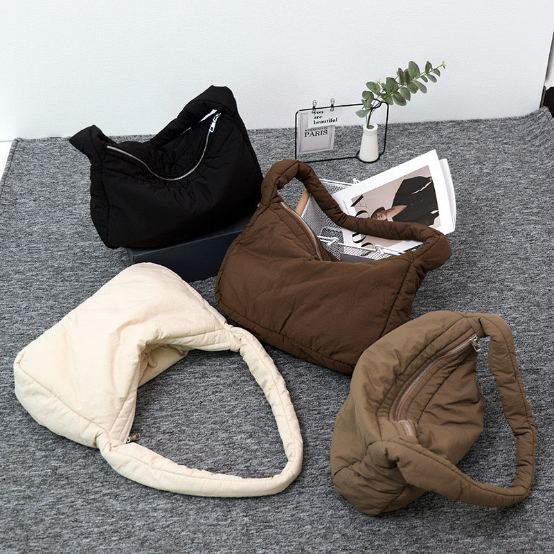 Brags Design soft sling side bag