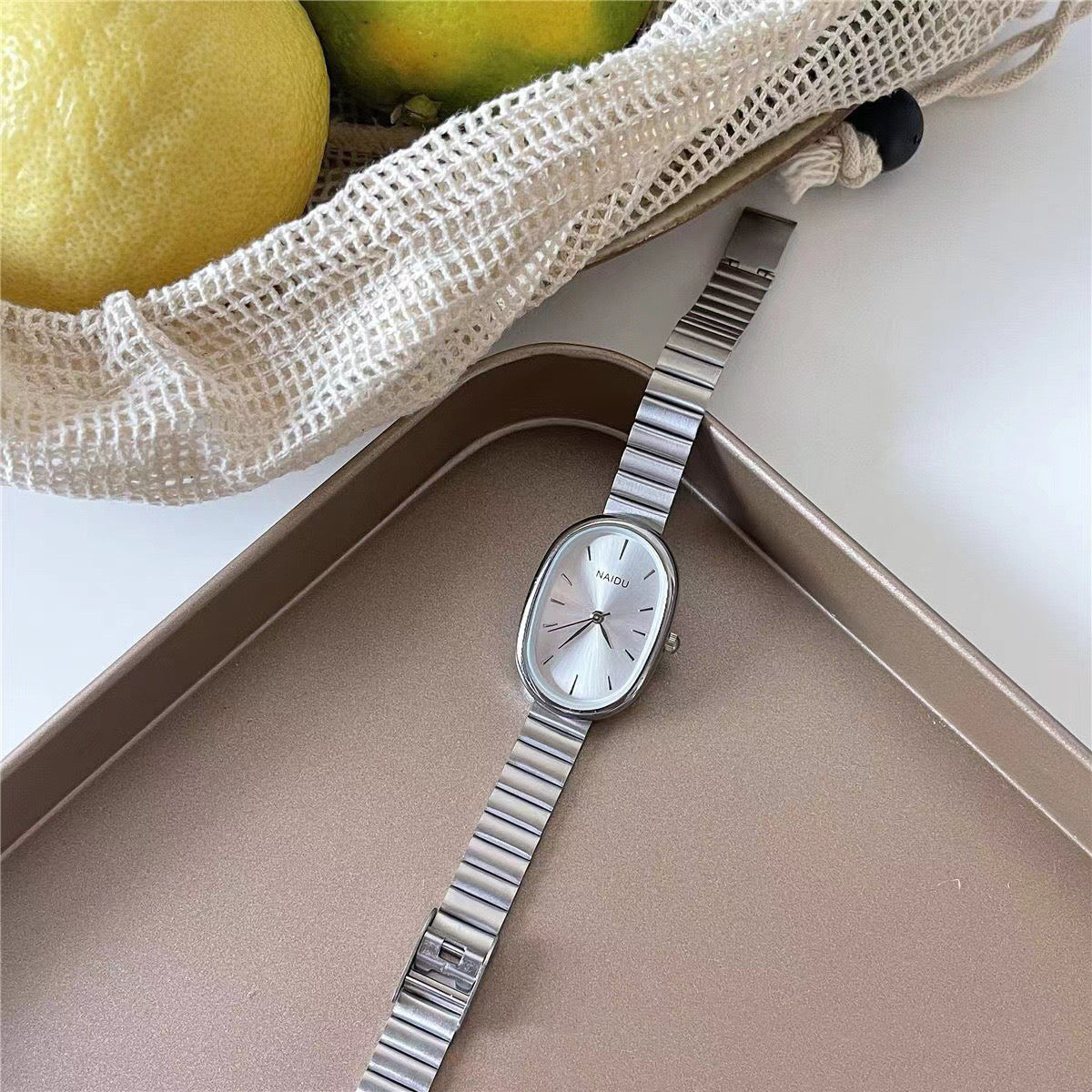 Naidu Vintage Mesh Watch