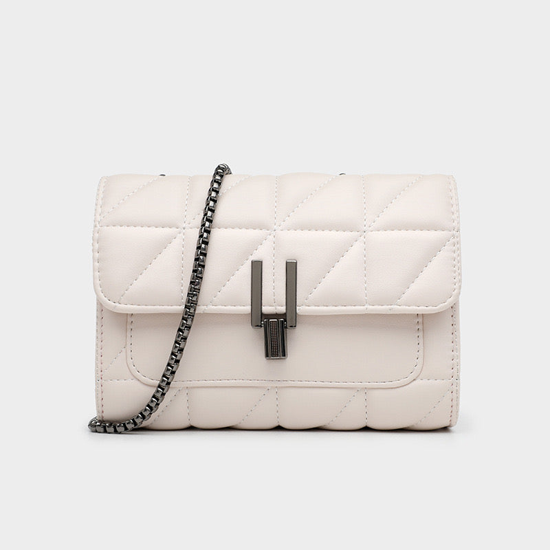 U buckle/ Fave bag