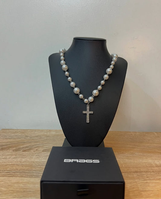 Chain pearl necklace with Cross pendant