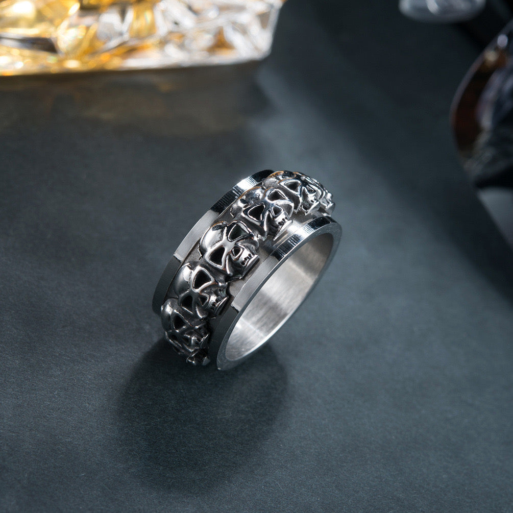 Old Design Skull Ring