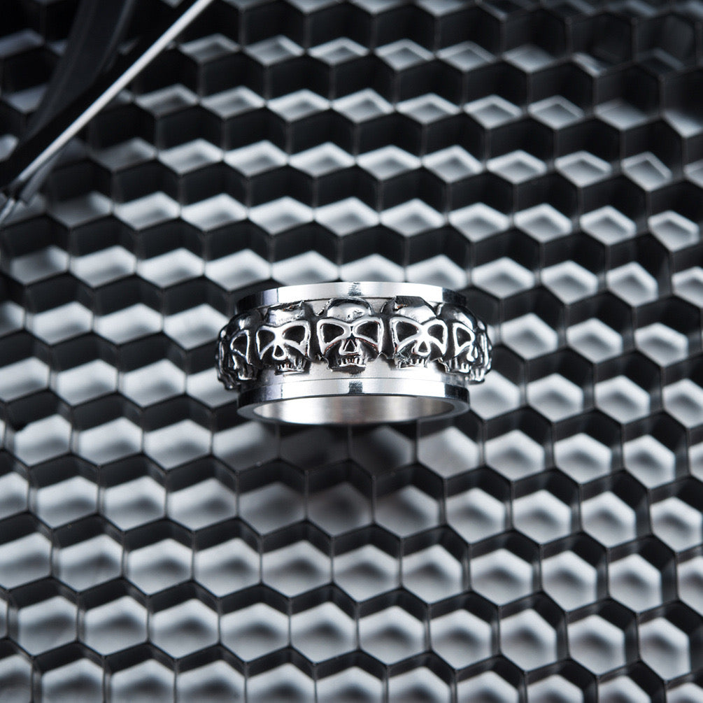 Old Design Skull Ring
