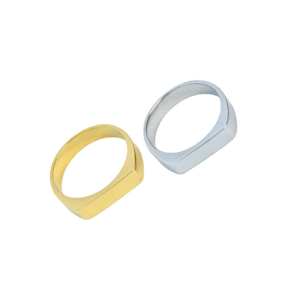 SLEEK PLAIN RING