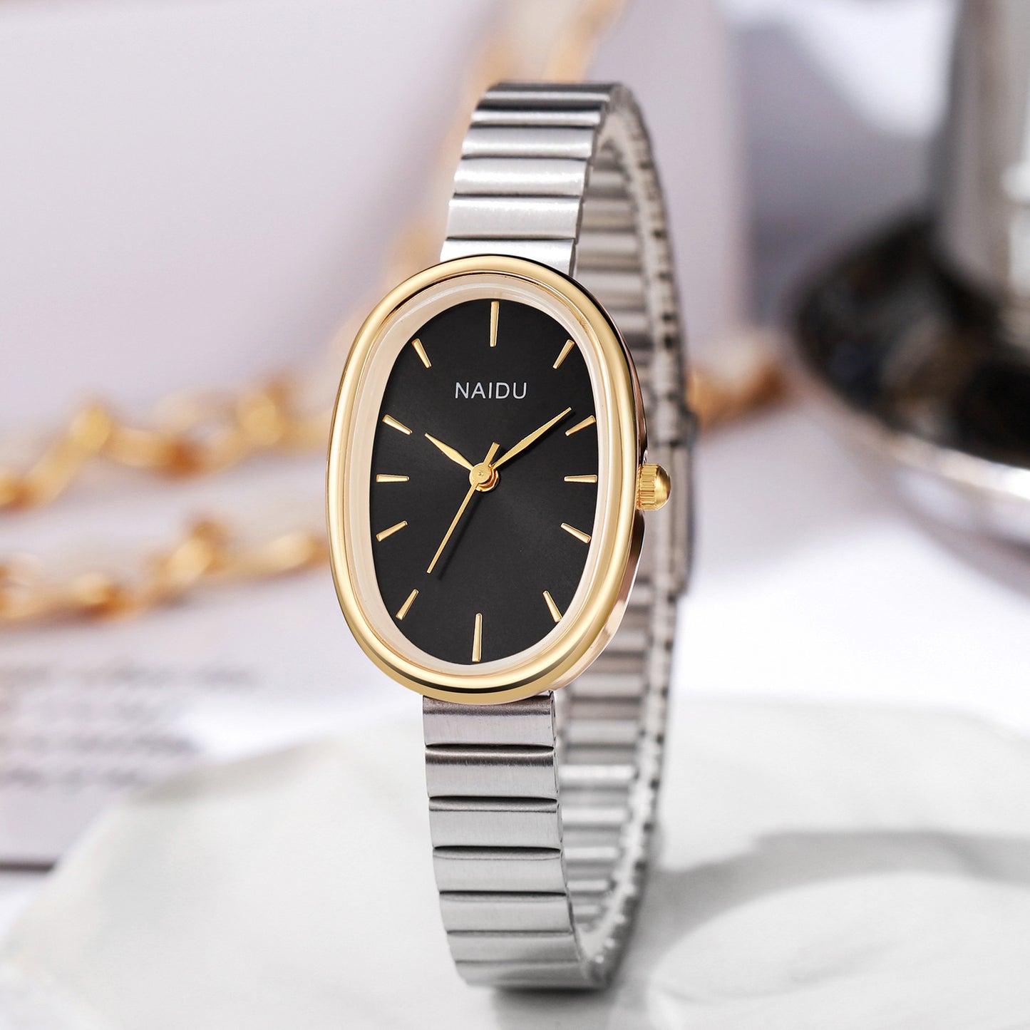 Naidu Vintage Mesh Watch