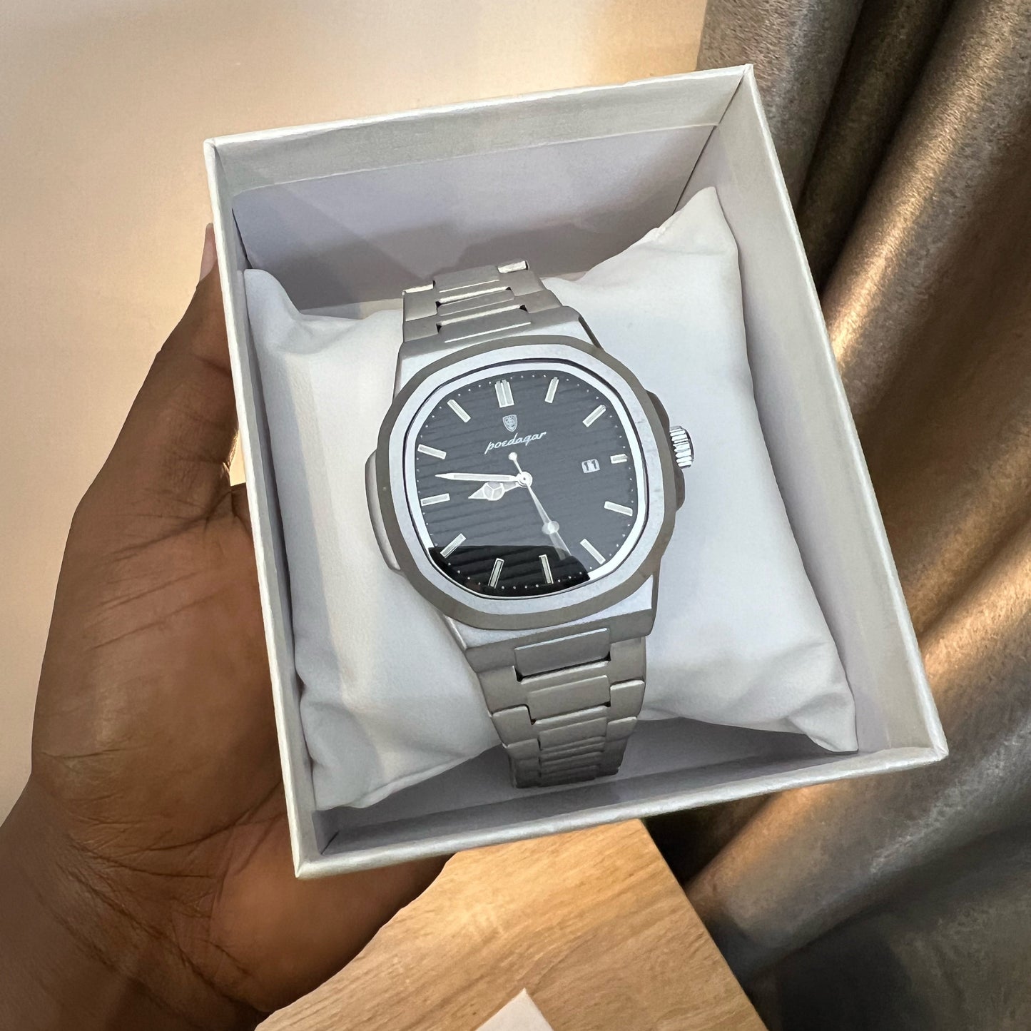 Poedagar chain time piece
