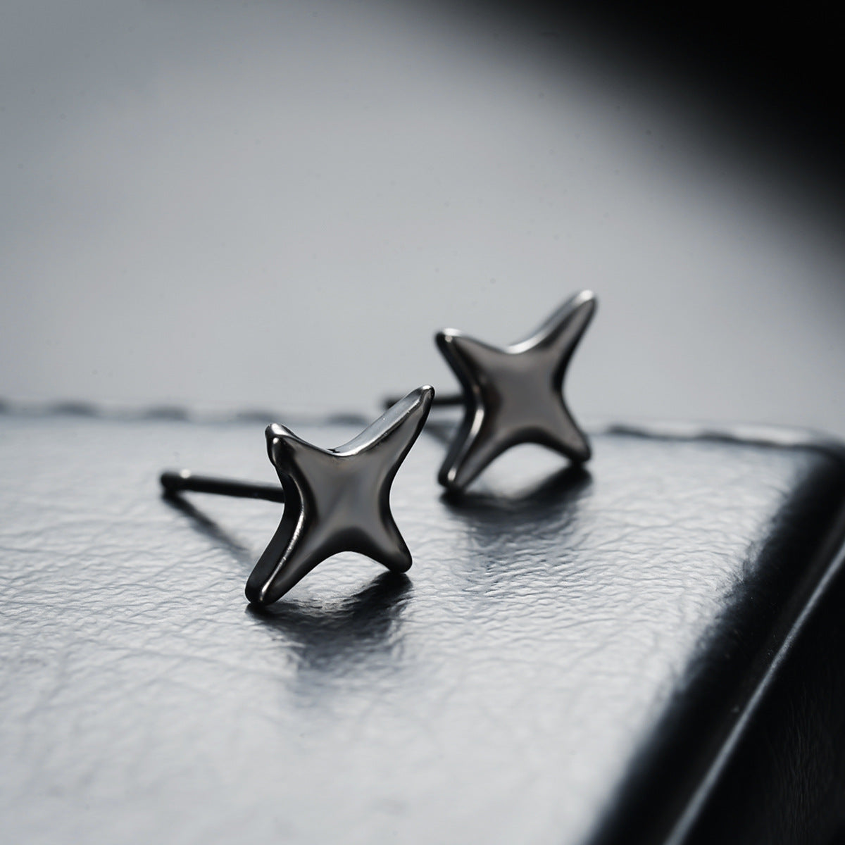 Taddy Earrings