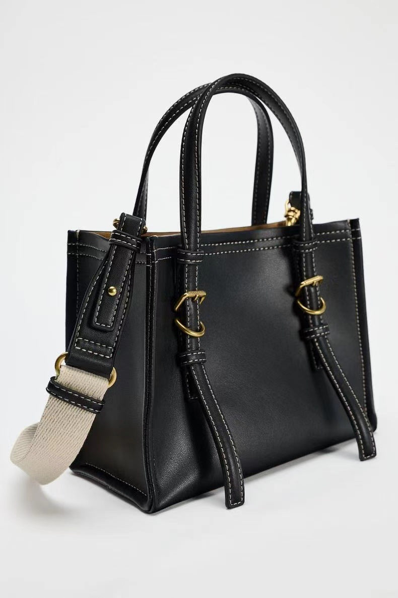 Vee mini bag